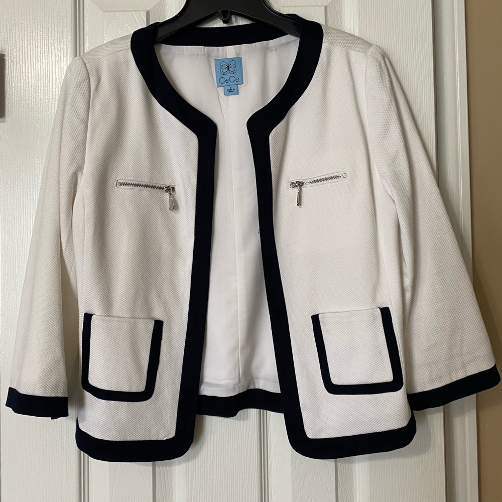 Cece White jacket, in a very good shape